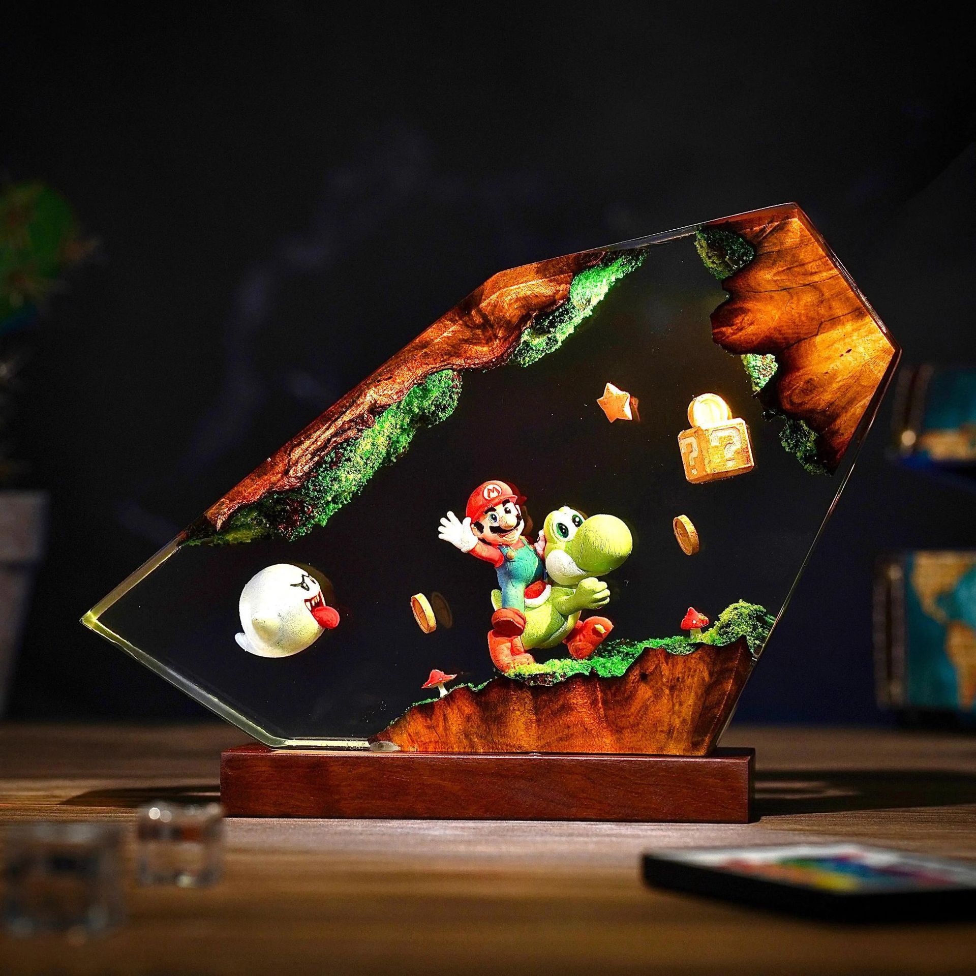 Table Resin Lamp Cartoon Anime - огляд і ціна Desk Setup Lamp