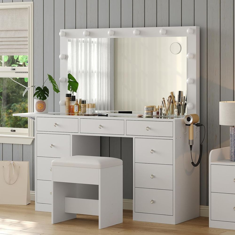 Vanity Desk with Power Outlet, - огляд і ціна Desk Vanity Setup
