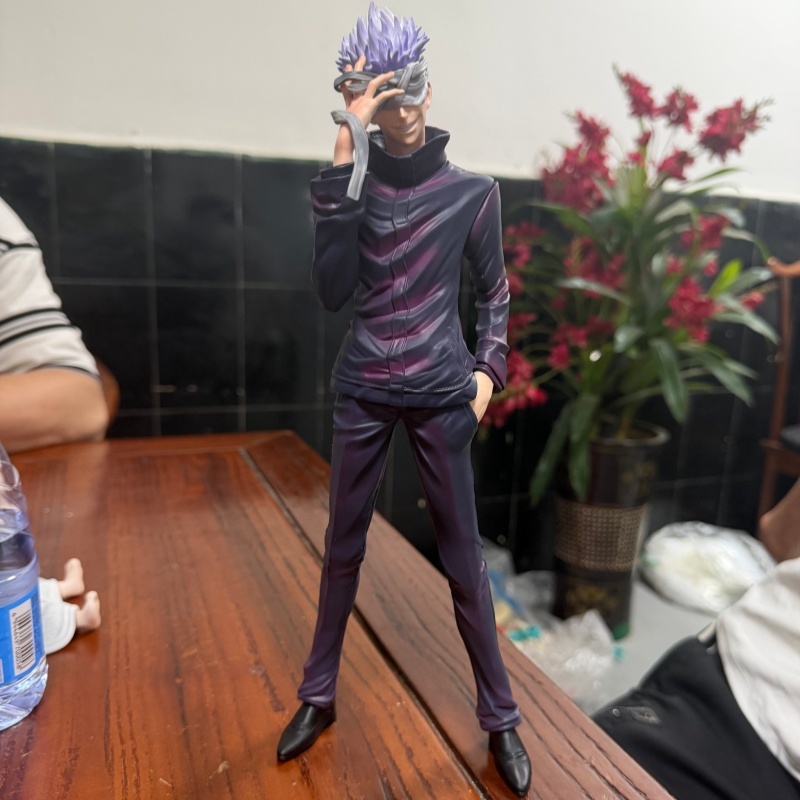 Jujutsu Kaisen Satoru Gojo GK  - огляд і ціна Desk Setup Gifts